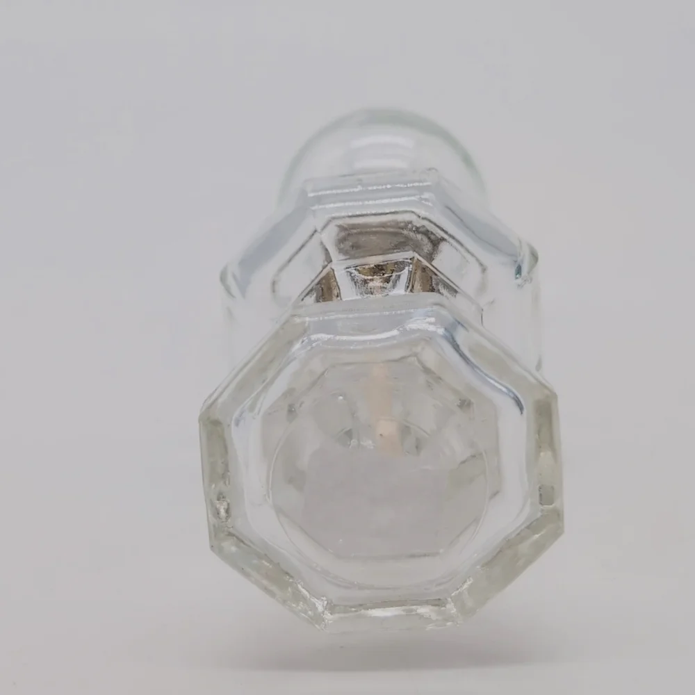 Vintage 7in Elegant Clear Glass Oil Lamp